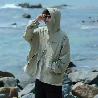 ROBINHOOD UPF50+LOGO