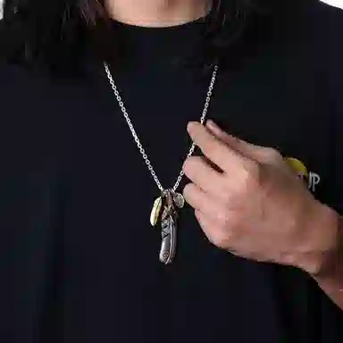 S925