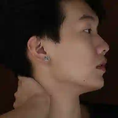 S990