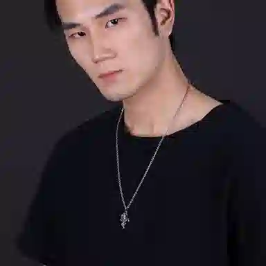 S925