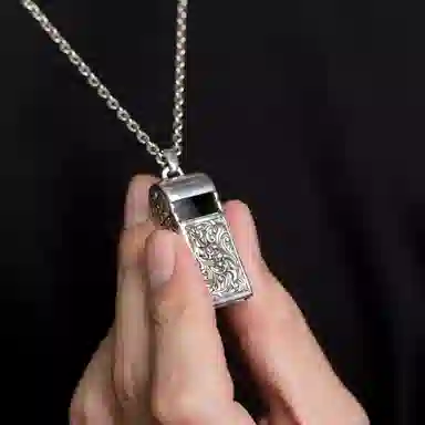 S925