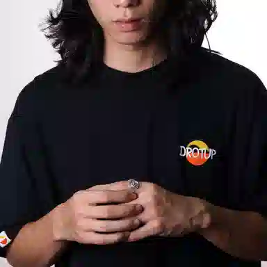 S925
