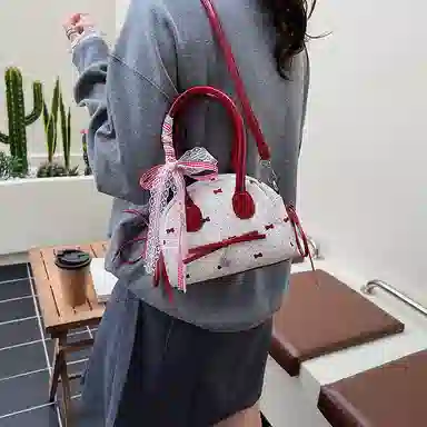 WHERE WHAT WHO ins PU