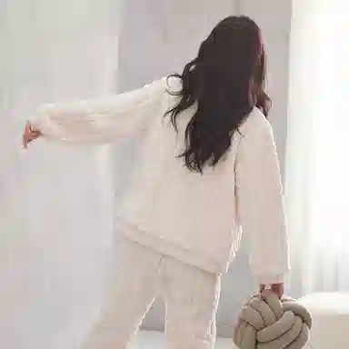芬腾 珊瑚绒睡衣女冬季秋冬款超加厚加绒保暖套装冬天泡泡绒 家居服 家居套装  女款  米白