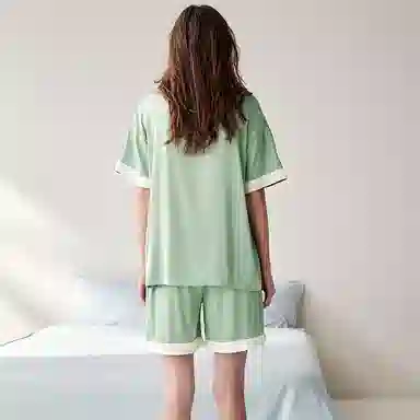 芬腾 薄款凉感抗菌短袖宽松大码短裤睡衣套装 女款