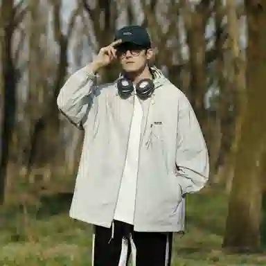 FAIRWHALE UPF40+Logo