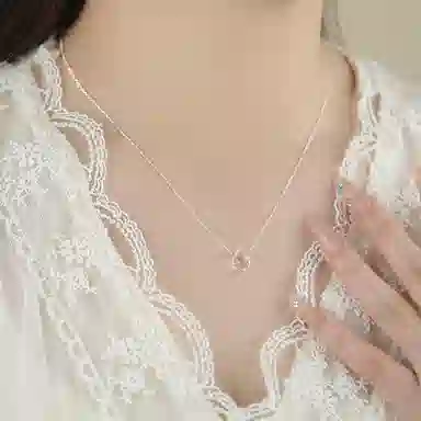S925