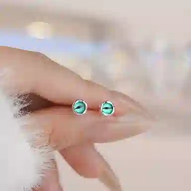 S925