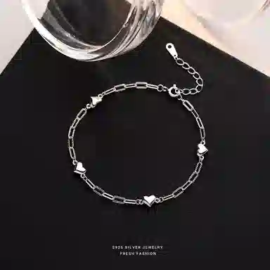 Nian Nian Xi Silver Heart Bracelet