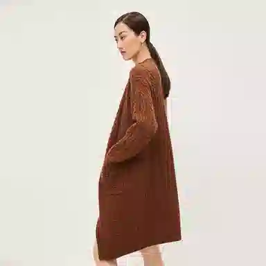 恒源祥 休闲复古绞花纯色长袖毛衣 女款