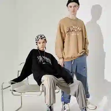 Huzzah Vintage Logo Crewneck Sweatshirt