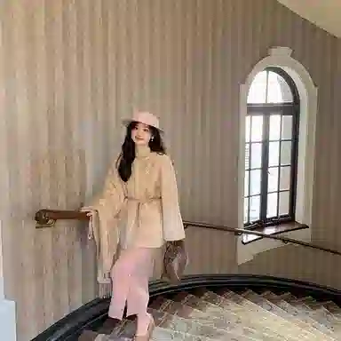 花栗鼠小姐 环保圆领保暖舒适亲肤外套皮草 女款 温柔杏