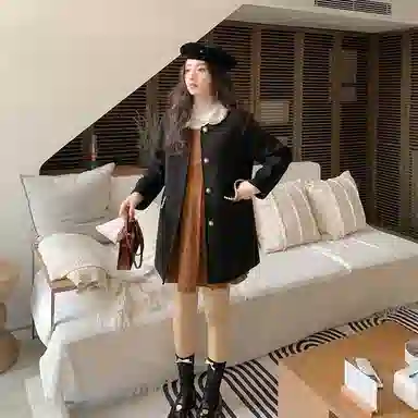 花栗鼠小姐 绣花丝绒印花短款无袖连衣裙 女款