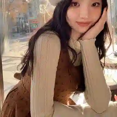 花栗鼠小姐 绣花丝绒印花短款无袖连衣裙 女款