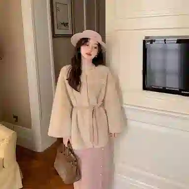 花栗鼠小姐 环保圆领保暖舒适亲肤外套皮草 女款 温柔杏