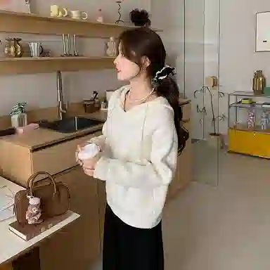 花栗鼠小姐 纯色休闲连帽长袖针织衫 女款