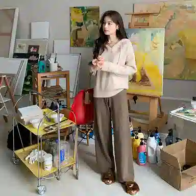 花栗鼠小姐 纯色休闲连帽长袖针织衫 女款