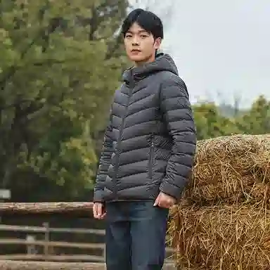 坦博尔 连帽短款轻薄保暖羽绒服 男款