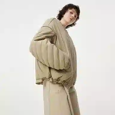 坦博尔 纯色圆领宽松羽绒服 女款