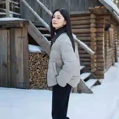 坦博尔 宽松翻领长袖羽绒服 女款