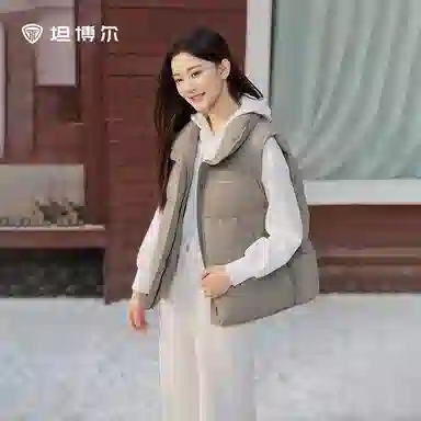 坦博尔 百搭时髦短款立领马甲羽绒服 女款