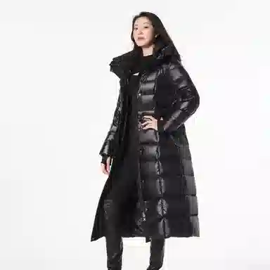 坦博尔 鹅绒长款过膝高充绒量加厚羽绒服 女款