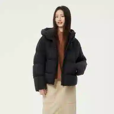 坦博尔 简约纯色连帽羽绒服 女款