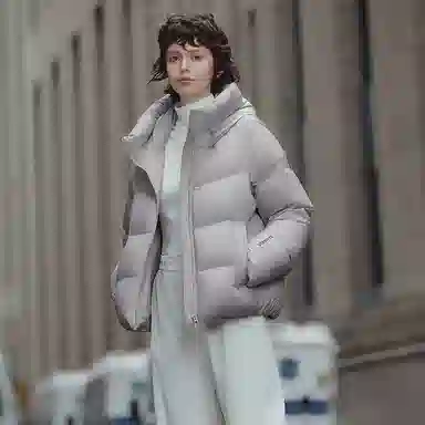 坦博尔 连帽纯色加厚羽绒服 女款