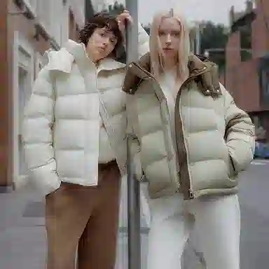 坦博尔 简约纯色保暖羽绒服 女款