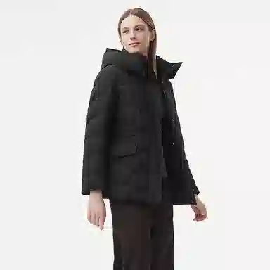 坦博尔 连帽纯色简约舒适时尚羽绒服 女款