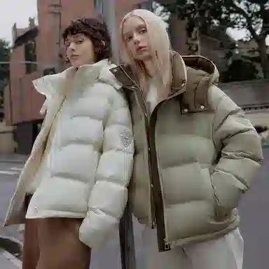 坦博尔 简约纯色保暖羽绒服 女款