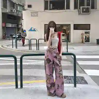 寻星记 美式高街粉色树枝涂鸦印花宽松直筒长裤牛仔裤 男女同款