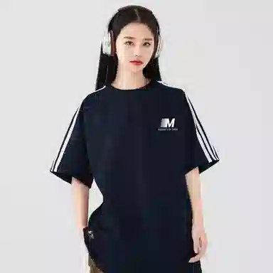 maxim's de paris LogoT