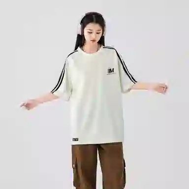 maxim's de paris LogoT