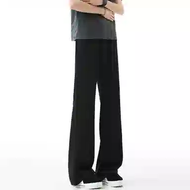 maxim's de paris vibe