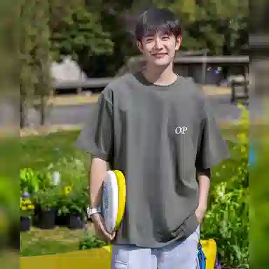 OVERPROTECTION LOGOT