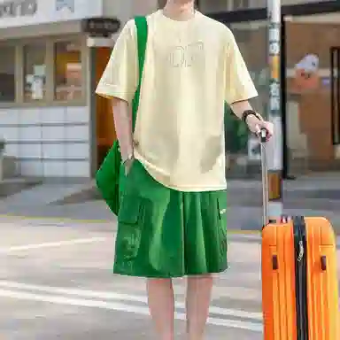 OVERPROTECTION logo260gT