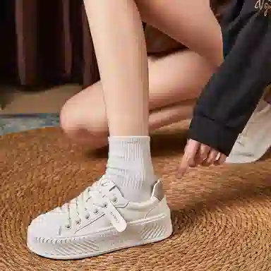 拉夏贝尔 百搭舒适 轻便透气 低帮 板鞋 女款