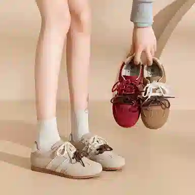 拉夏贝尔 潮流复古 百搭平底 德训舒适运动鞋 耐磨防滑 低帮 板鞋 女款