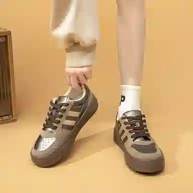 拉夏贝尔 合成革 百搭舒适 增高轻便 低帮 板鞋 女款