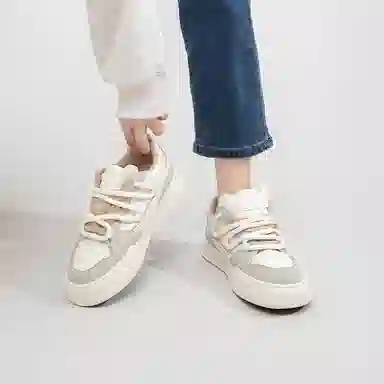 拉夏贝尔 合成革 双鞋带  舒适耐磨 增高轻便 低帮 板鞋 女款