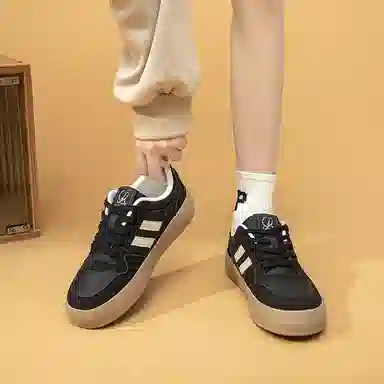 拉夏贝尔 合成革 百搭舒适 增高轻便 低帮 板鞋 女款