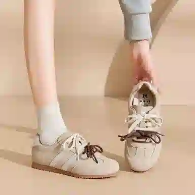 拉夏贝尔 潮流复古 百搭平底 德训舒适运动鞋 耐磨防滑 低帮 板鞋 女款