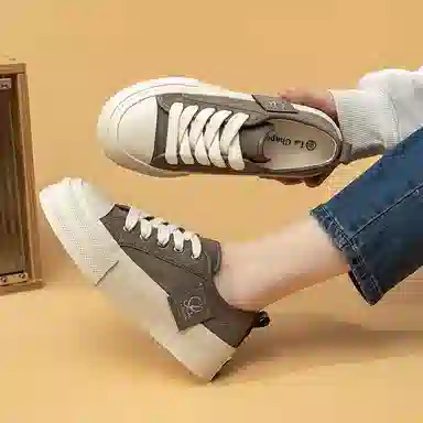 拉夏贝尔 合成革 运动舒适 轻便 低帮 板鞋 女款