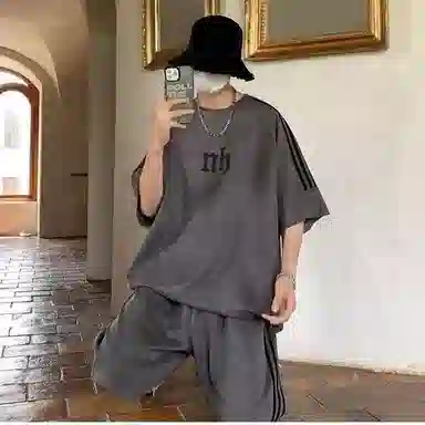 LQMVB x NEAR HERE NHT