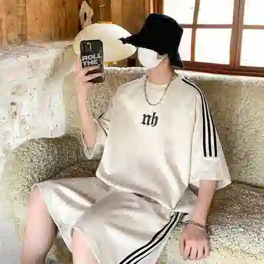 LQMVB x NEAR HERE NHT