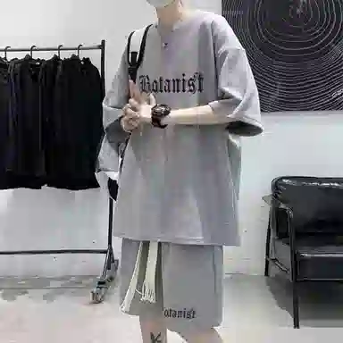 寻星记 融合多风格的潮流短袖休闲运动套装 男女同款