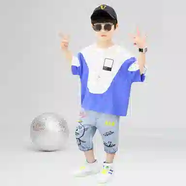 儿童款 十月妈咪 圆领卡通松紧短袖休闲运动套装