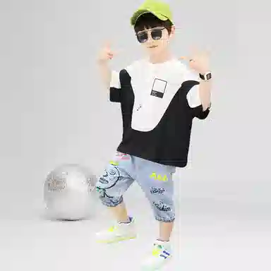 儿童款 十月妈咪 圆领卡通松紧短袖休闲运动套装