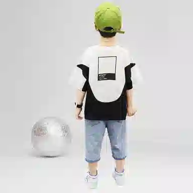 儿童款 十月妈咪 圆领卡通松紧短袖休闲运动套装